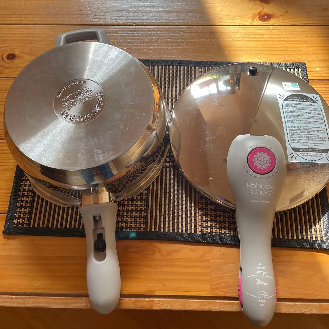 ぷ*ん様 ★セール中‼︎ Rainbow Cooker 3リットル圧力鍋