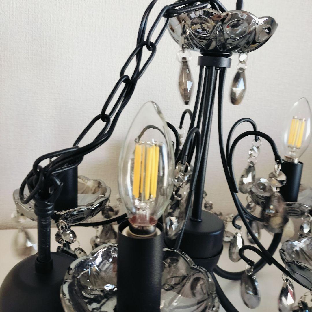 黒とクリスタルのシャンデリア 5灯式　ブラックシャンデリア　　アンティーク