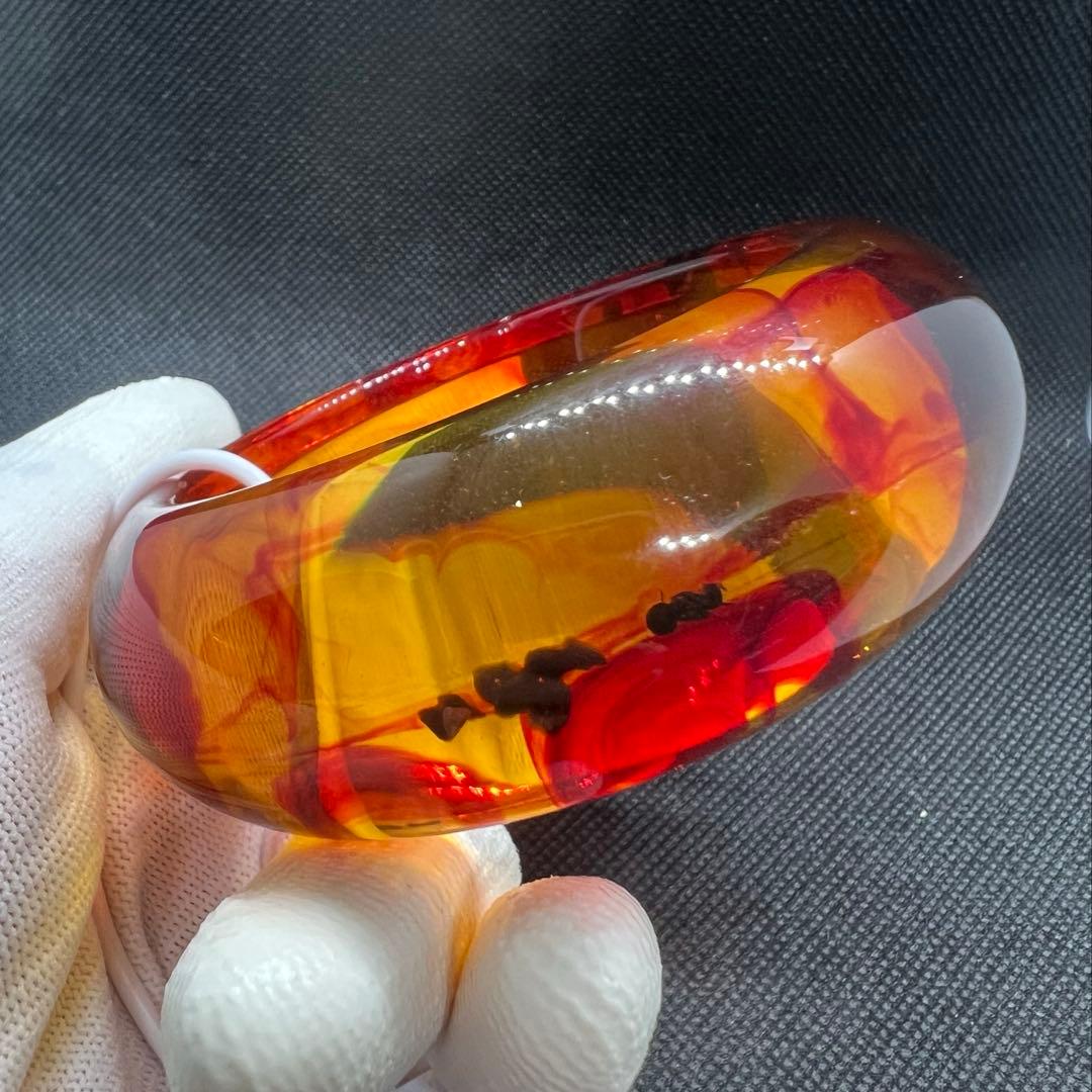 虫入ハニーアンバー琥珀幅広タイヤ形のバンクル　AB1022