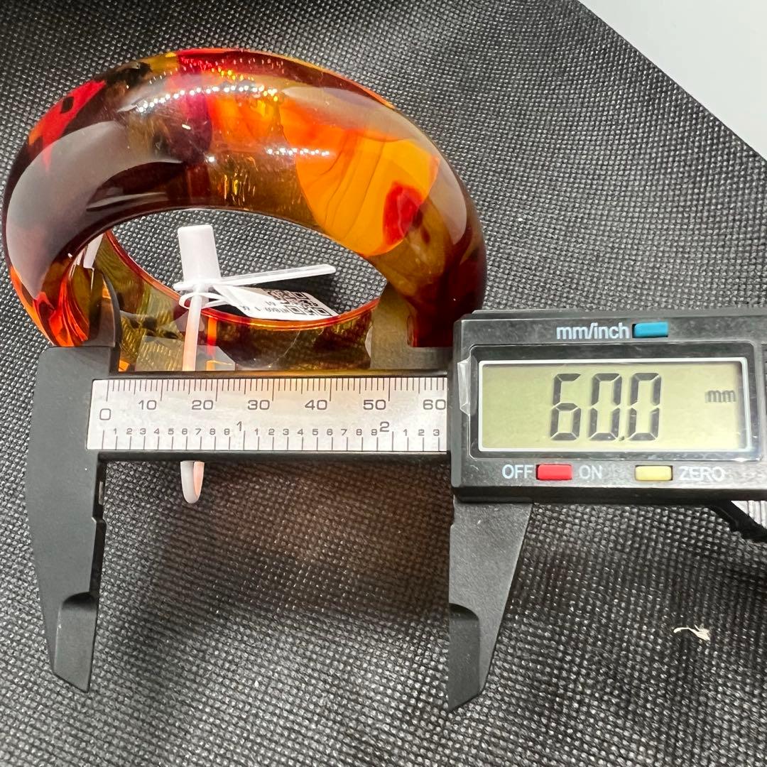 虫入ハニーアンバー琥珀幅広タイヤ形のバンクル　AB1022