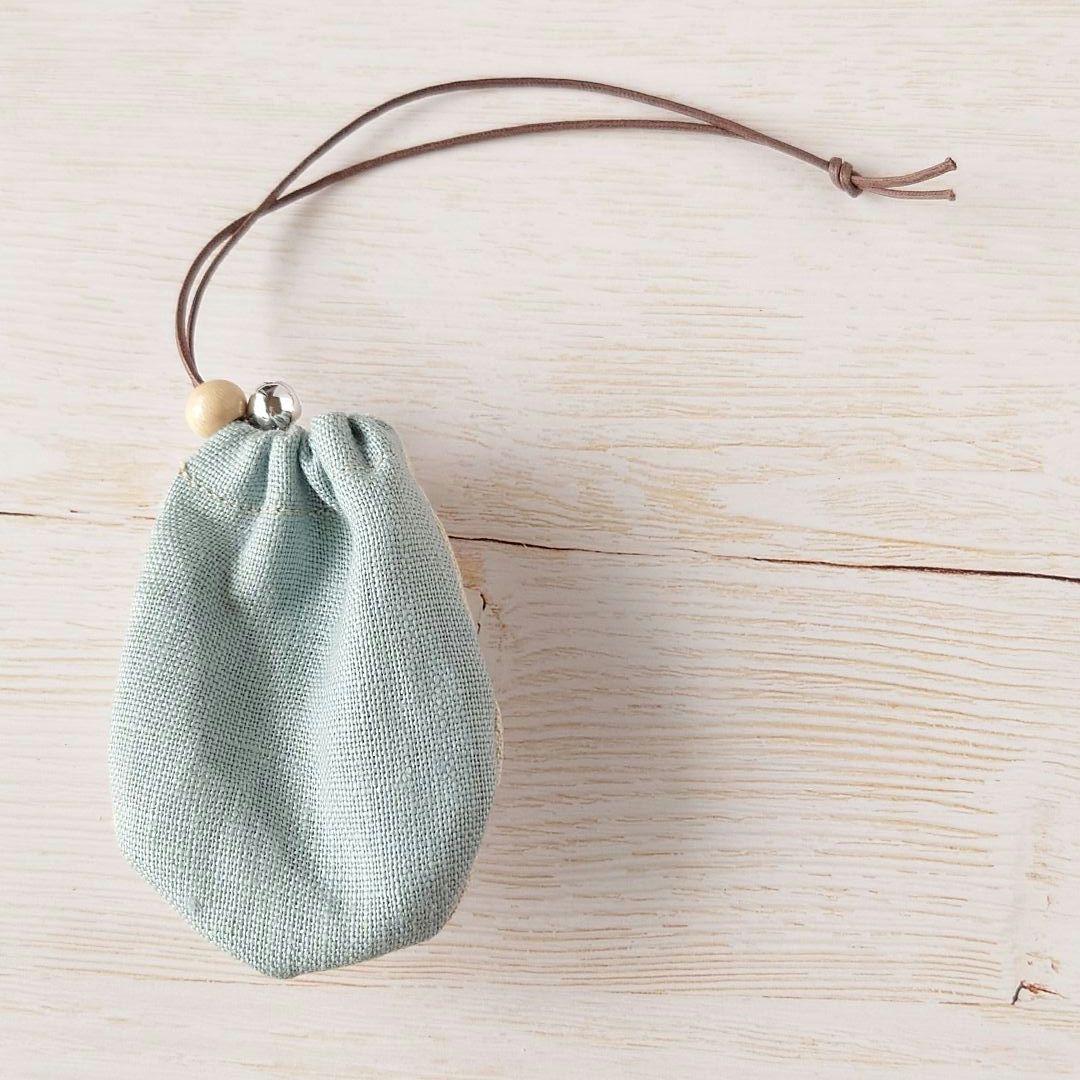 【専用】ちっちゃなりんりんお守りサシェ /巾着サシェ【はりねずみ君の日傘】