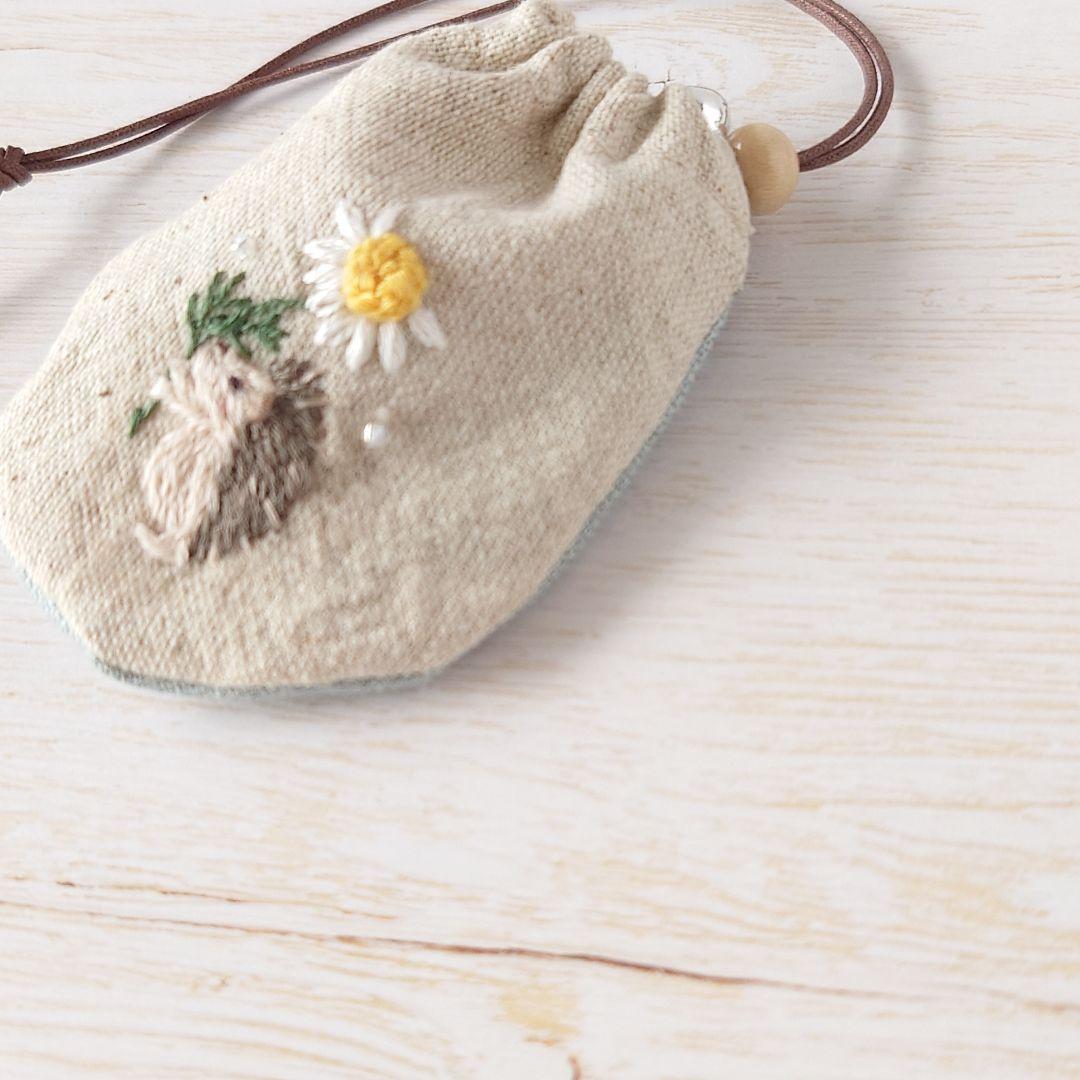 【専用】ちっちゃなりんりんお守りサシェ /巾着サシェ【はりねずみ君の日傘】