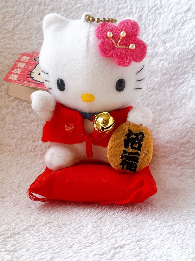 ハローキティ 招き猫 キーホルダー - メルカリ