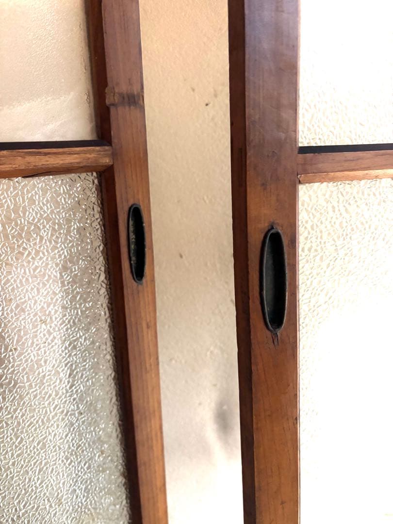 昭和20年代 食器棚 引き戸　型板ガラス 木枠 建具60×106cm｜2枚セット