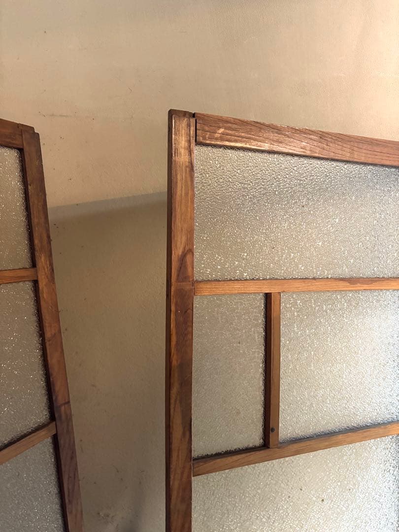 昭和20年代 食器棚 引き戸　型板ガラス 木枠 建具60×106cm｜2枚セット