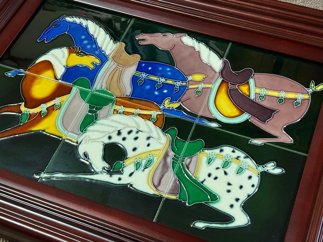 中国現代陶芸家 米閑雲 四頭の馬 - メルカリ