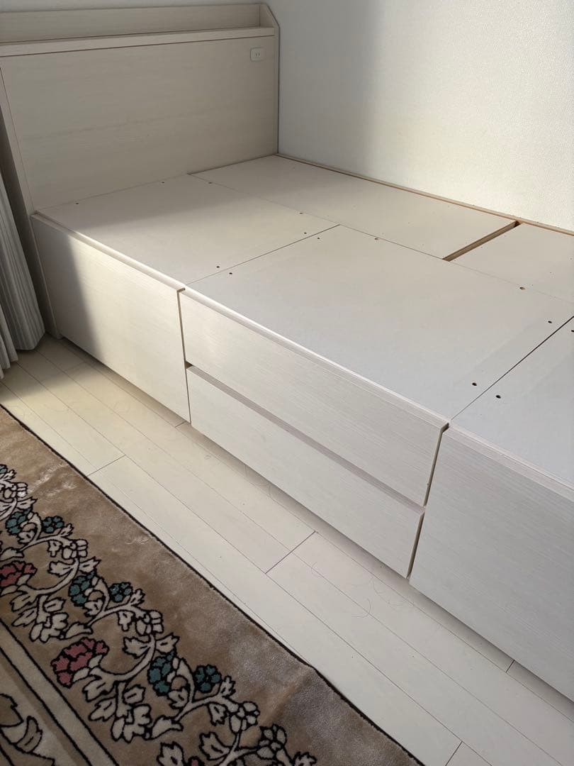 ニトリ ホワイト シングル ベッドフレーム 収納