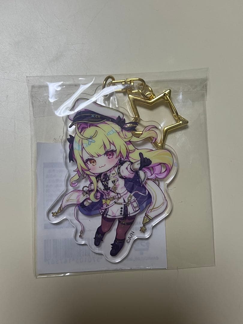 星川サラ 100万人 記念グッズ アクリルキーホルダー 戦闘服 - メルカリ