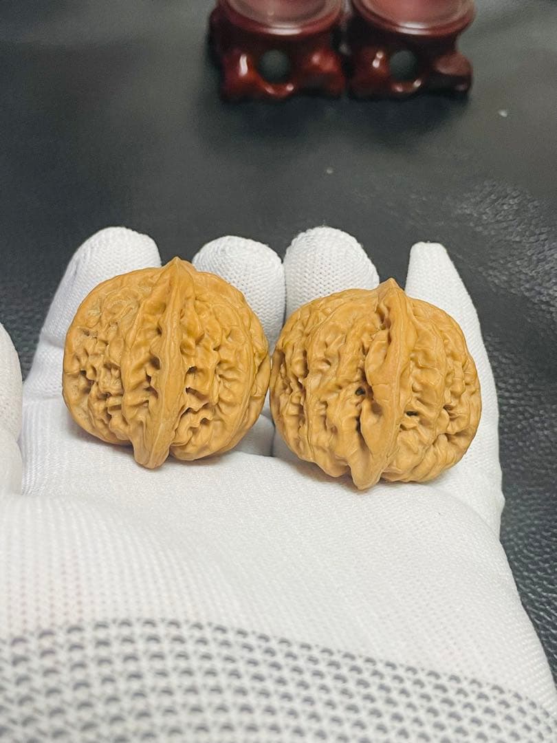 厚揚げNo.411❤️遊ぶクルミ　文玩核桃 希少変高級種平谷九龙