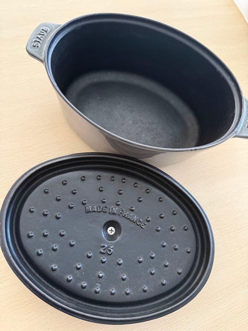 STAUB LA COCOTTE 23cm 鍋　グレー