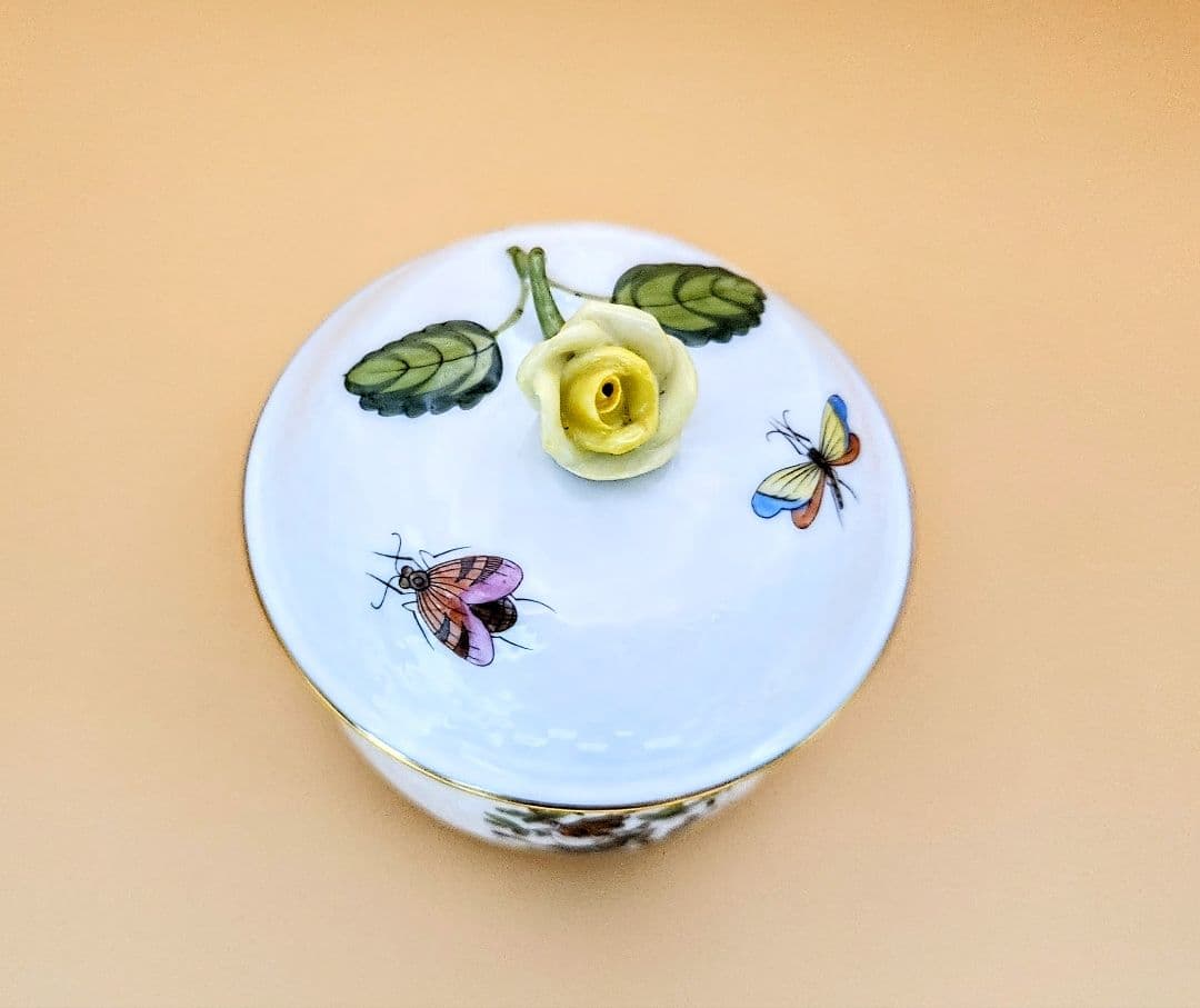 ヘレンド【未使用美品】《ロスチャイルドバード》摘み薔薇〘ボンボニエール小物入れ〙