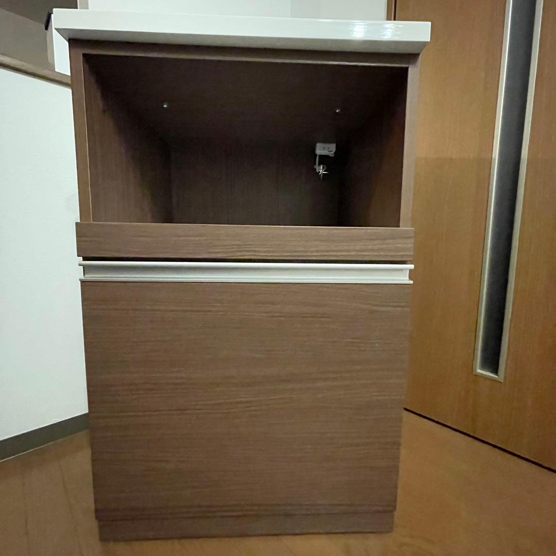 【美品】ニトリ キッチン収納カウンター 22年製 コンセント付き 木目調