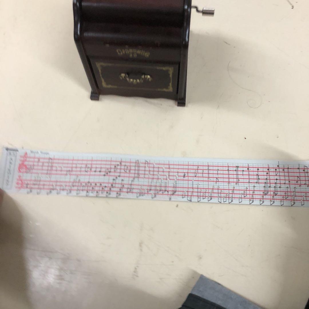 手回しオルガネッタ