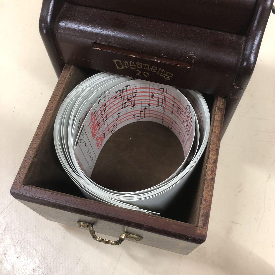 手回しオルガネッタ