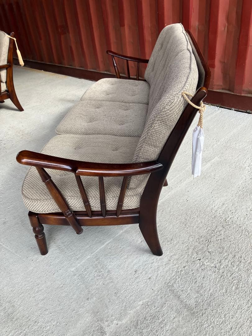 カリモク　コロニアル　3pソファー