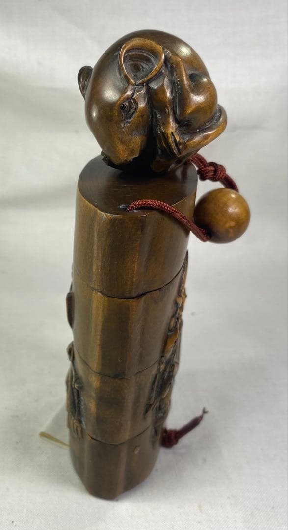 印籠　柘植　十二支　ネズミ(鼠) 黄楊繊細彫刻 木製