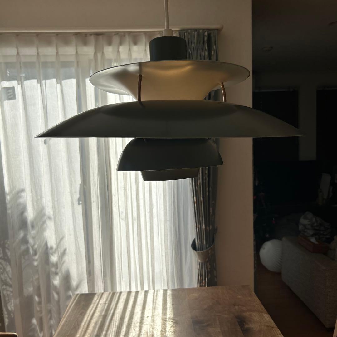 ルイスポールセン　PH5ペンダントライト　新宿伊勢丹購入　オリーブグリーン