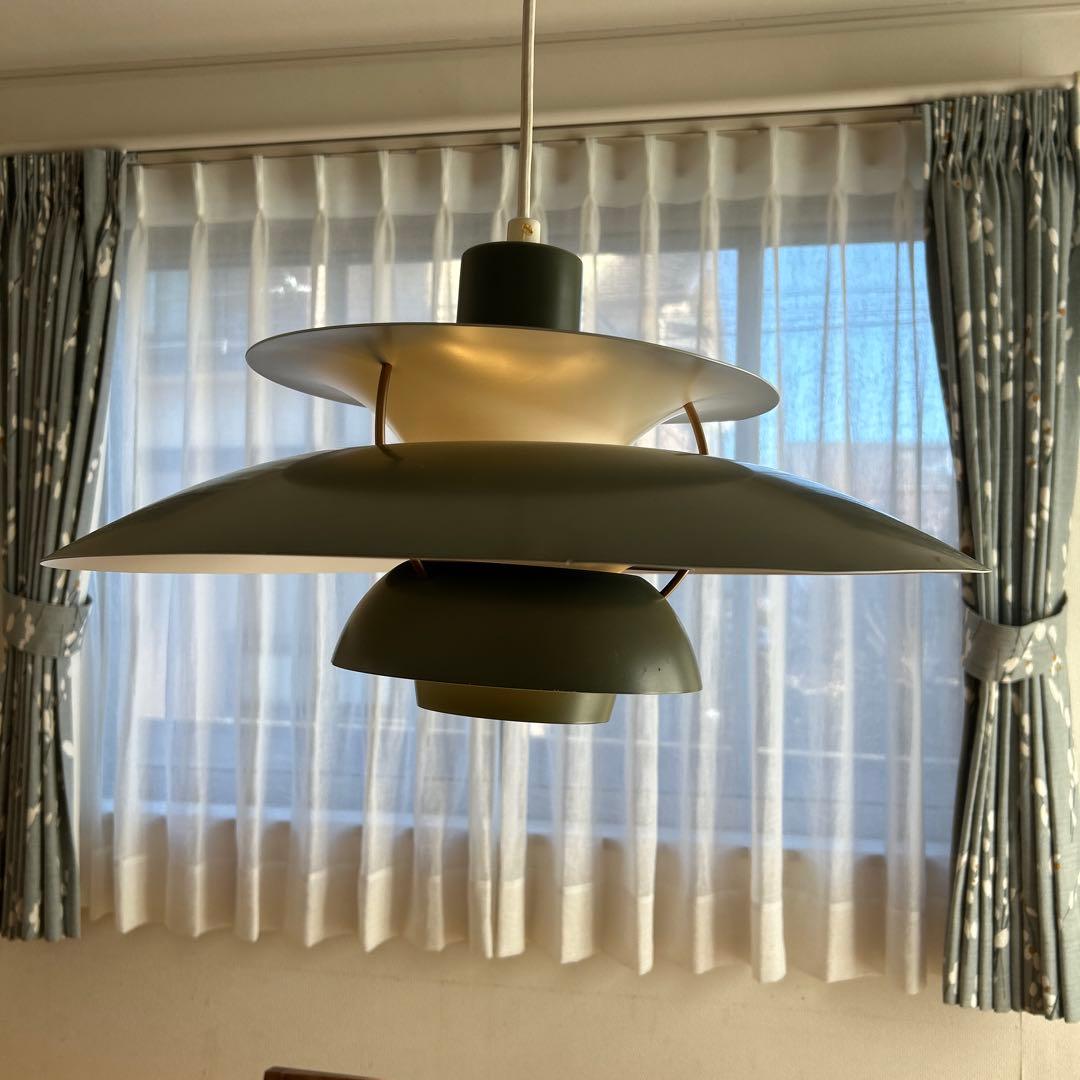 ルイスポールセン　PH5ペンダントライト　新宿伊勢丹購入　オリーブグリーン