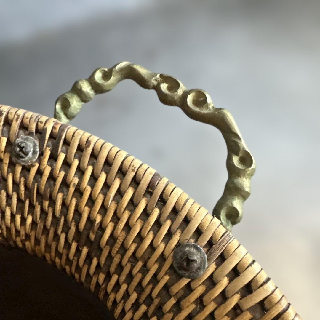 ヨーロピアンな大きなバスケット　金具が素敵！