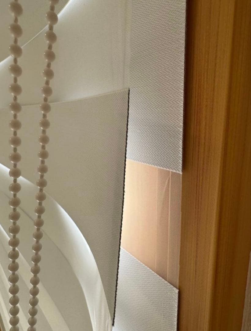 調光ロールスクリーン ロールカーテン ホワイト お洒落 シンプル 調光自在