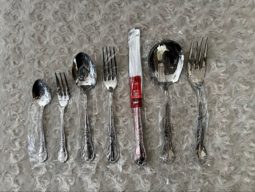 Saks サクライ　カトラリーセット　ジェニュイン　ディナーセット　32本セット