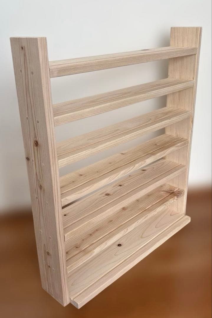 まぁ　トミカ収納棚7段　最下段幅広タイプ　ヒノキ材使用