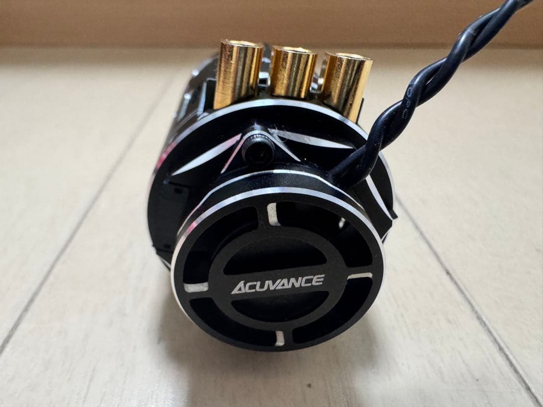 ACUVANCEアキュバンス FLEDGEフレッジ 13.5T-F FAN搭載