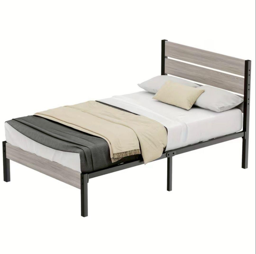 ベッドフレーム 耐荷重180kg 頑丈 スチール シングル 収納スペース付き