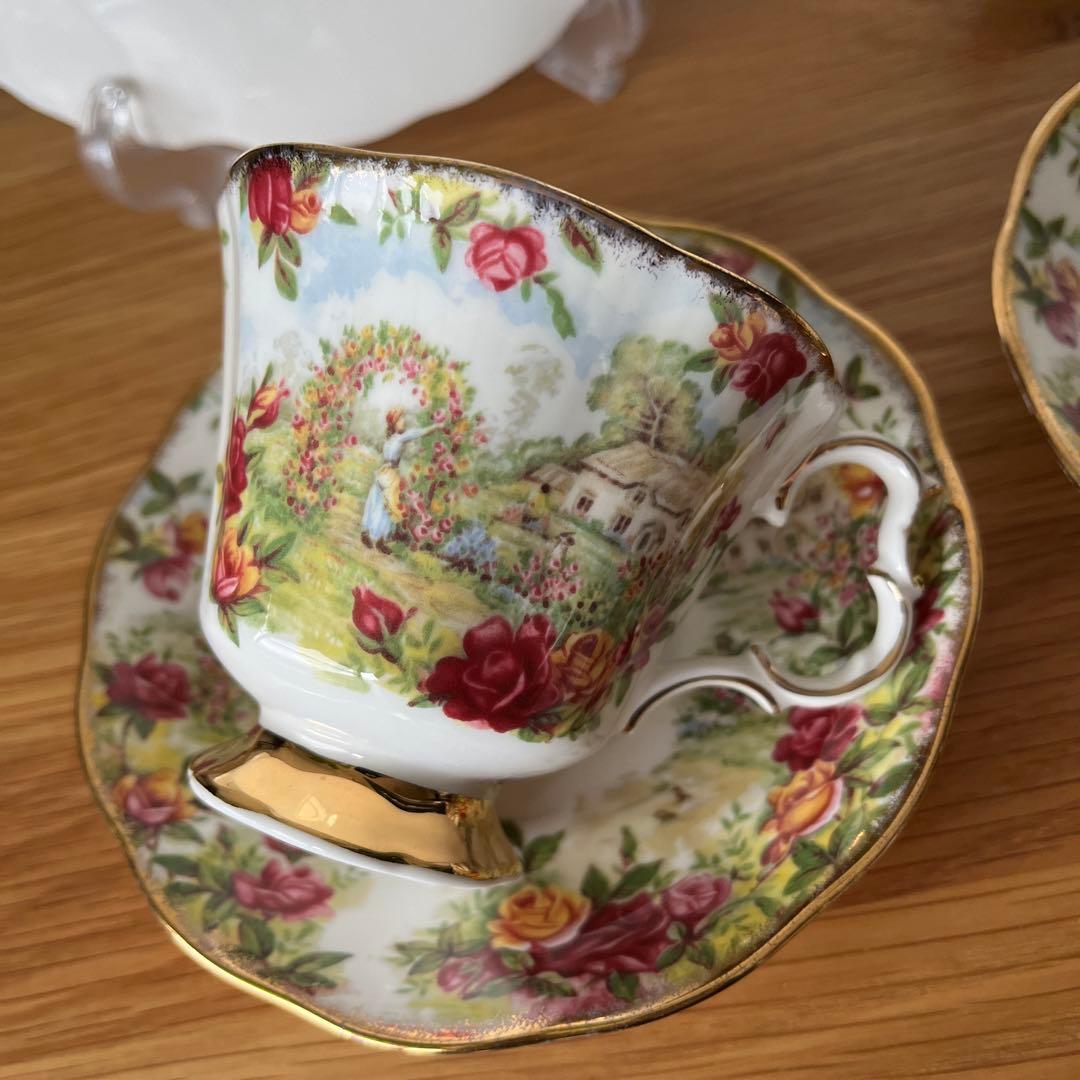 レア✩ロイヤルアルバート　セレブレーション　トリオ　2セット