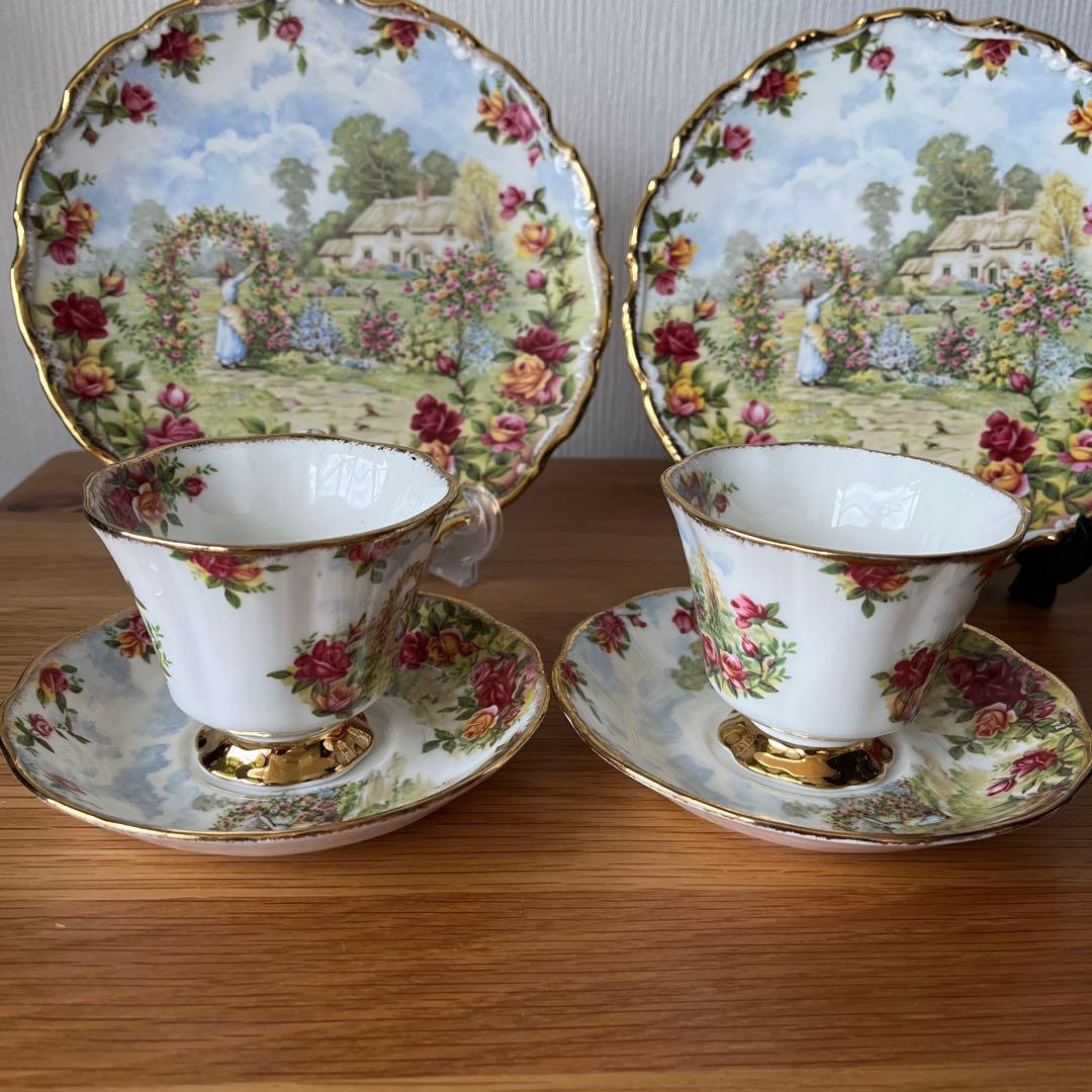 レア✩ロイヤルアルバート　セレブレーション　トリオ　2セット