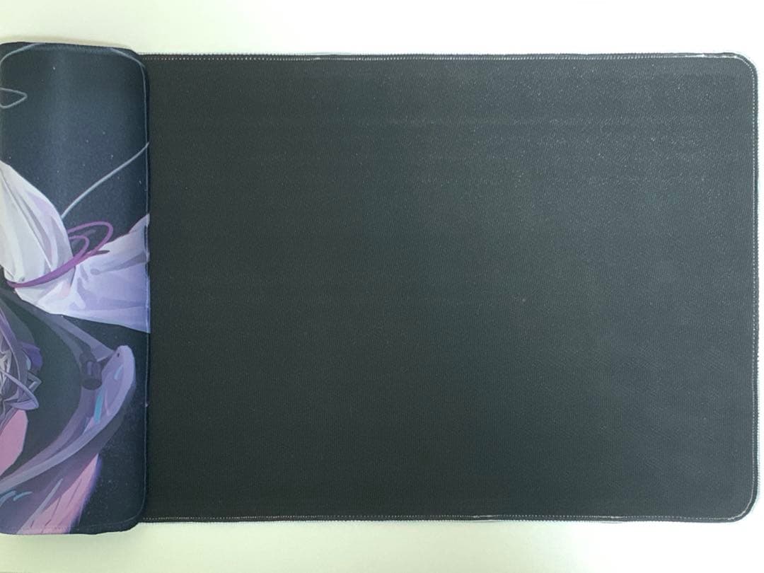 勝利の女神：NIKKE メガニケ リバーレリオ プレイマット - メルカリ