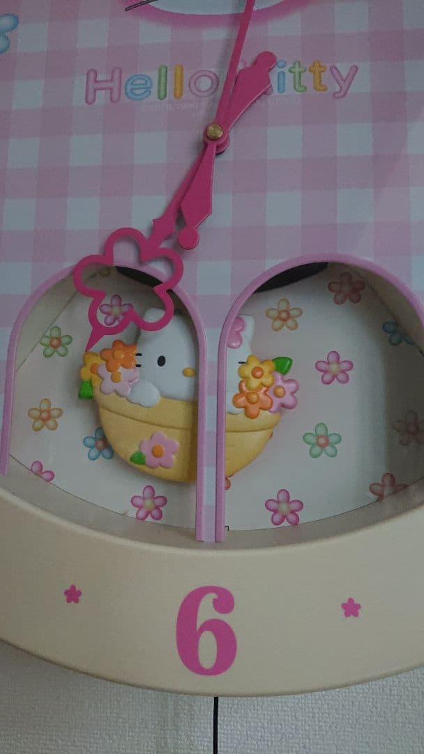 Hello Kitty 掛時計 ピンク チェック柄　カオハナ　振り子時計　稼働品