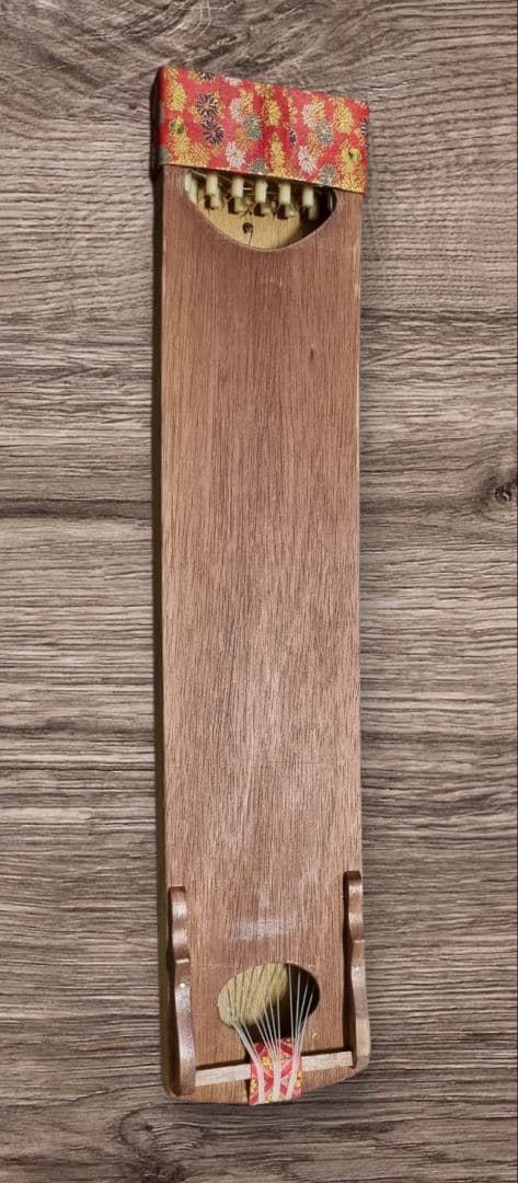 ミニチュア琴 本格的な素材