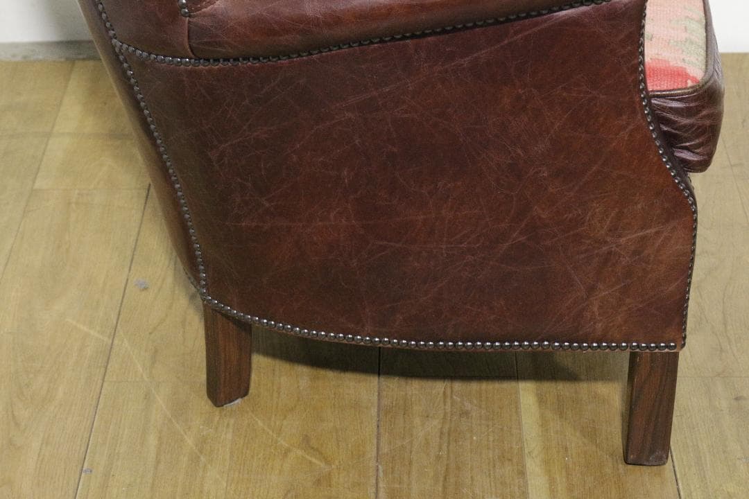 HALOハロ★アスプルンド★総本革張り★キリム座面★鋲打ち★シングルソファ★