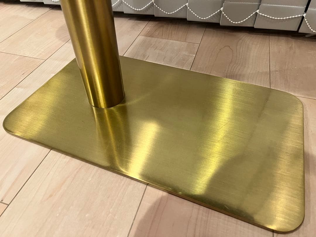 Tom Dixon テーブル　トムディクソン①