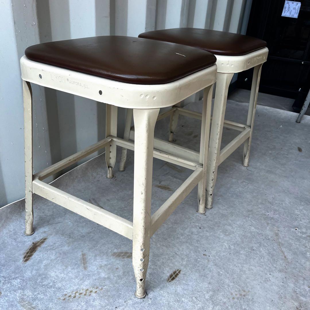 取付無料！LYON パシフィックファニチャーサービス 工場用スツール 茶 2脚✨