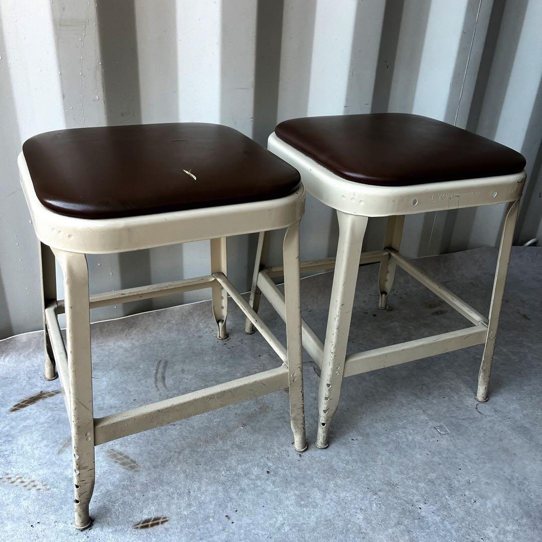 取付無料！LYON パシフィックファニチャーサービス 工場用スツール 茶 2脚✨