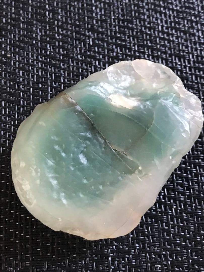 ゴビ石−1416 ゴビ瑪瑙　原石　緑