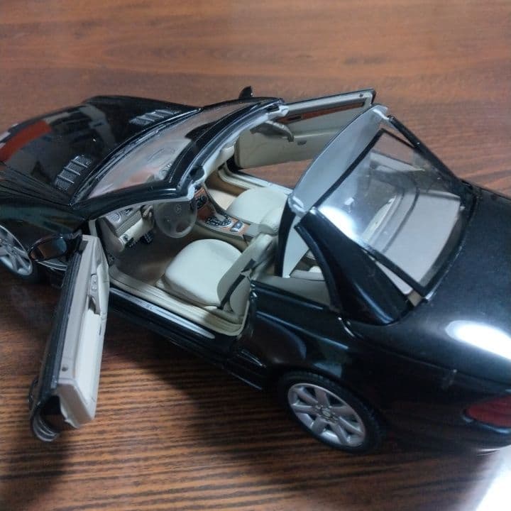 メルセデス・ベンツ SL 2001 ミニカー(オープンカー)