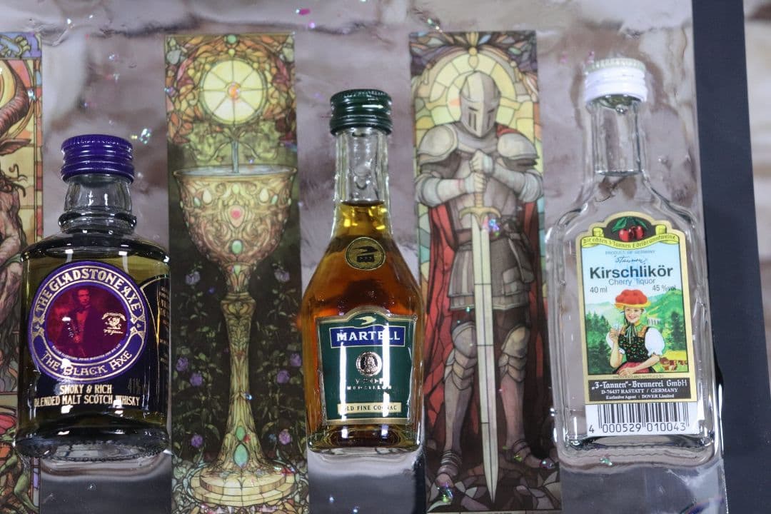 ハンドメイドインテリア レジンアート ミニチュアボトルディスプレイ