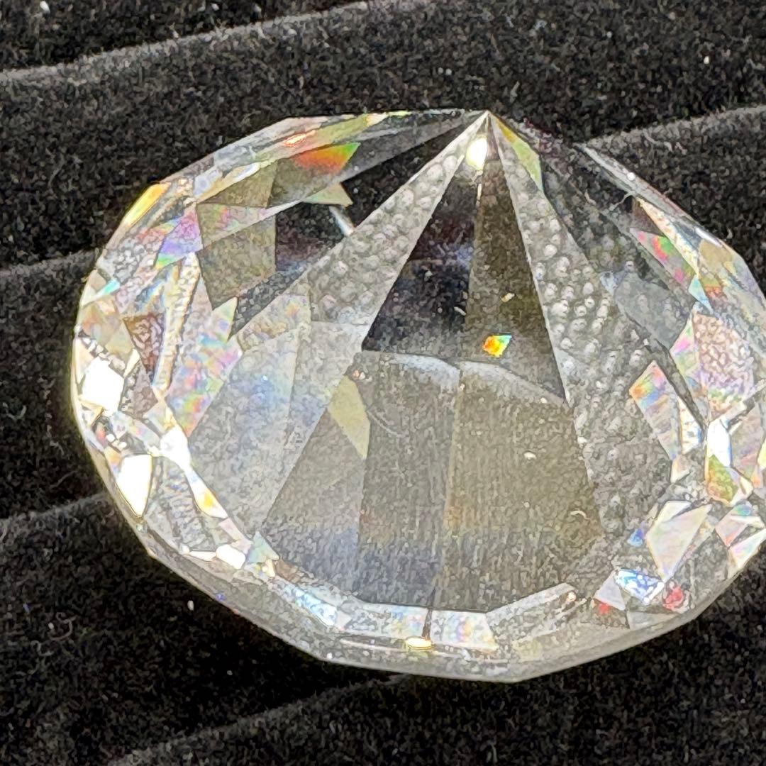 箱付き　スワロフスキー クリスタル　オブジェ　置物　ダイヤモンド型　NO.178