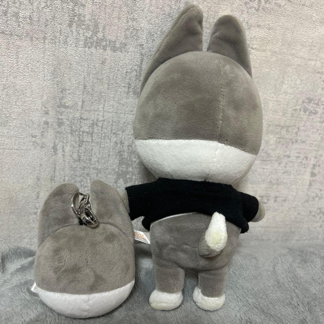 StrayKids スキズ SKZOO オリジナル バンチャン ウルフチャン - メルカリ