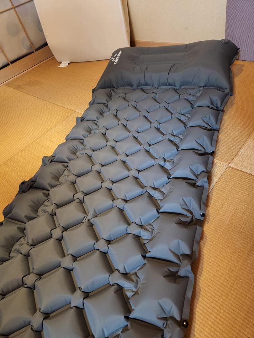 無限連結可能 枕 エアーマット ベッド 足踏み式 キャンプ車中泊
