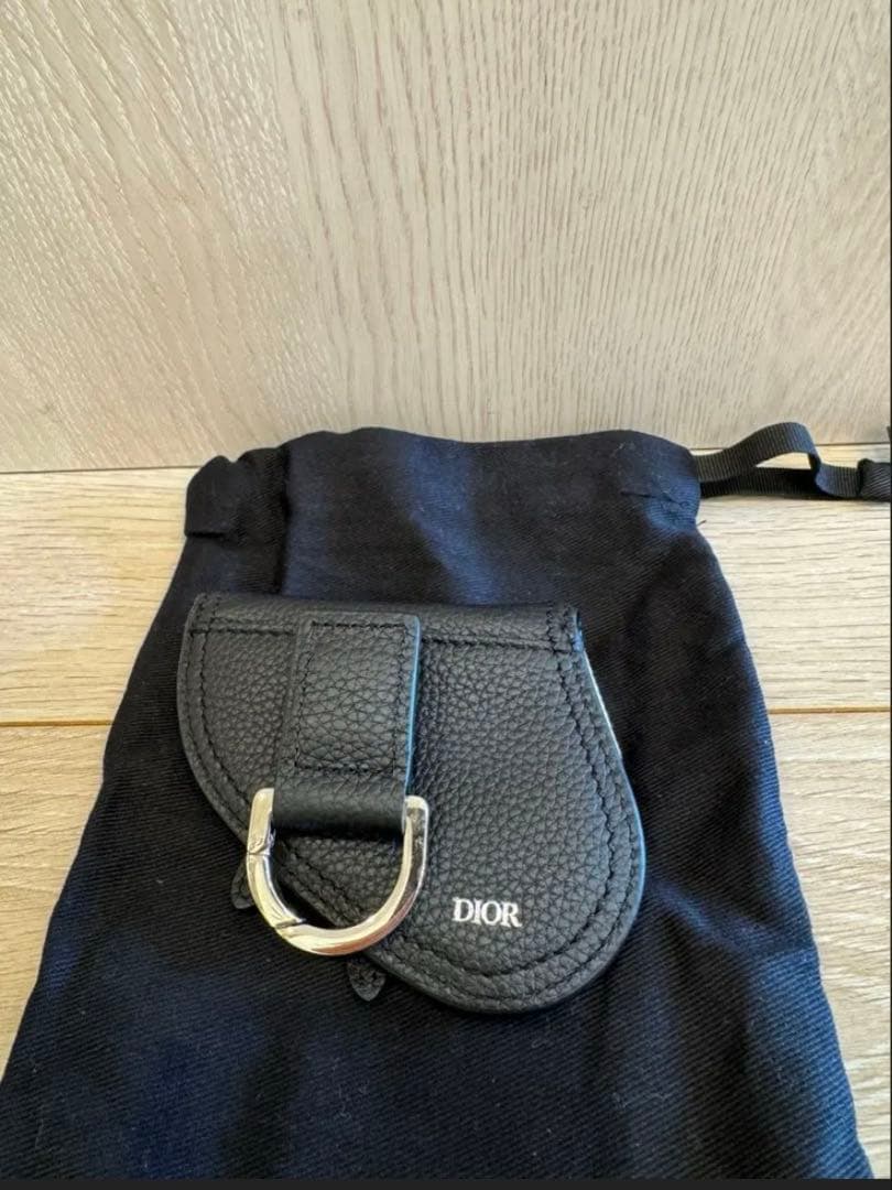 【新品同様】DIOR ディオール ケース ブラック キーホルダー サドル型