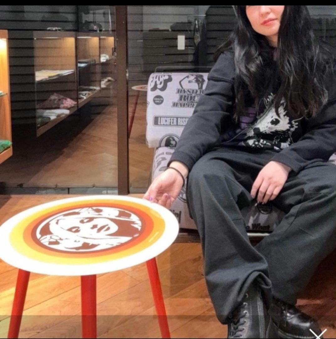 ヒステリックグラマー♥️ HEAD PHONE WOMAN SIDE TABLE - メルカリ