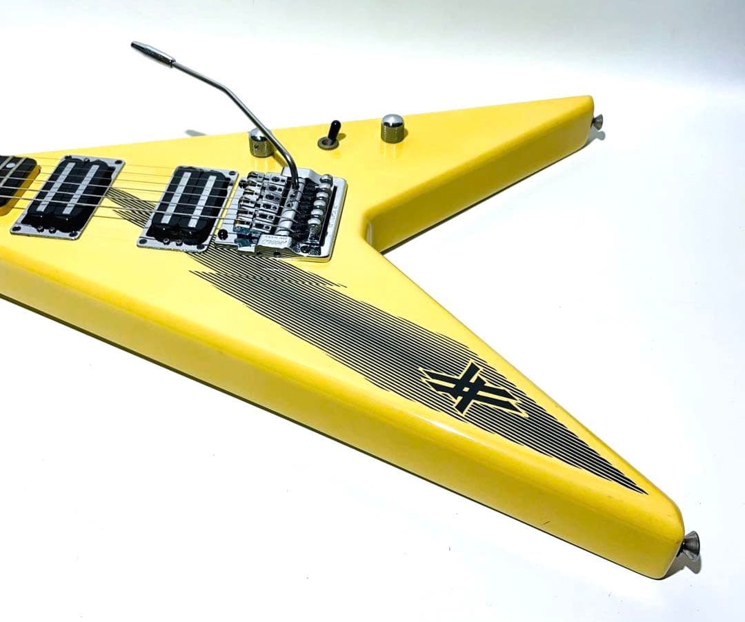 希少】Aria Pro II XX DELUXE エレキギター フライングV - メルカリ