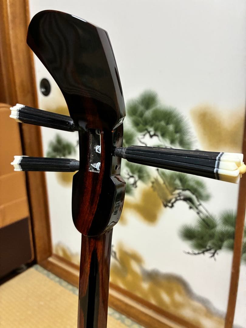 沖縄三線　エーマクルチ　本蛇皮一枚張り！与那城型！ユナー型！