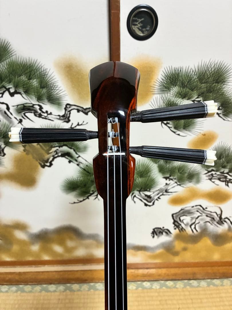 沖縄三線　エーマクルチ　本蛇皮一枚張り！与那城型！ユナー型！