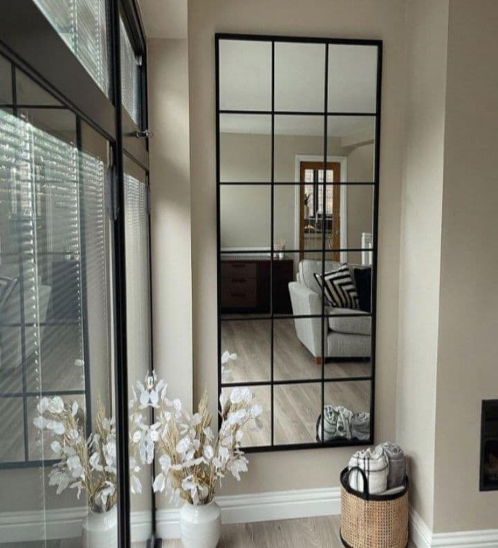 壁掛け鏡　格子デザイン　格子　海外風　インテリア　立て掛け　大型ミラー　18枚