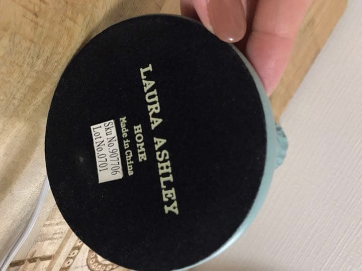 【3日間限定タイムセール】ローラアシュレイのテーブルランプ